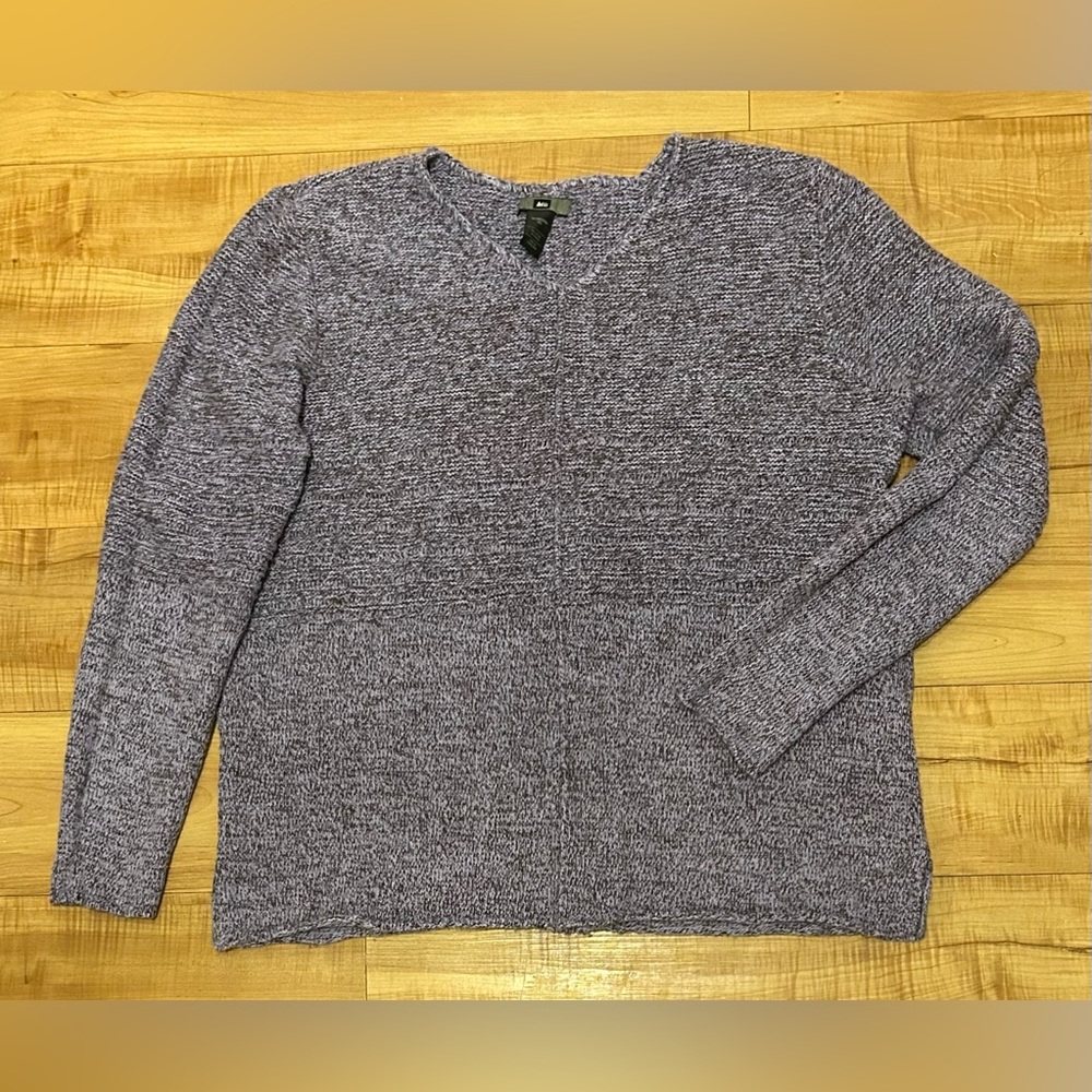 REI Cotton blend purple knit pullover v neck size XL